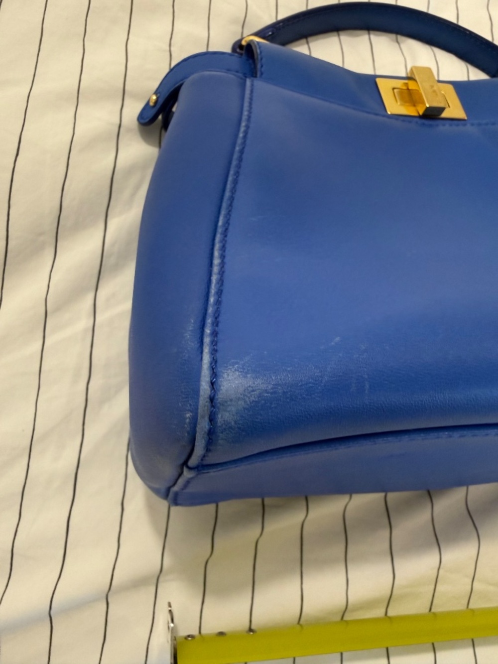 Authentic Fendi Peekaboo small - Picture 9 of 16